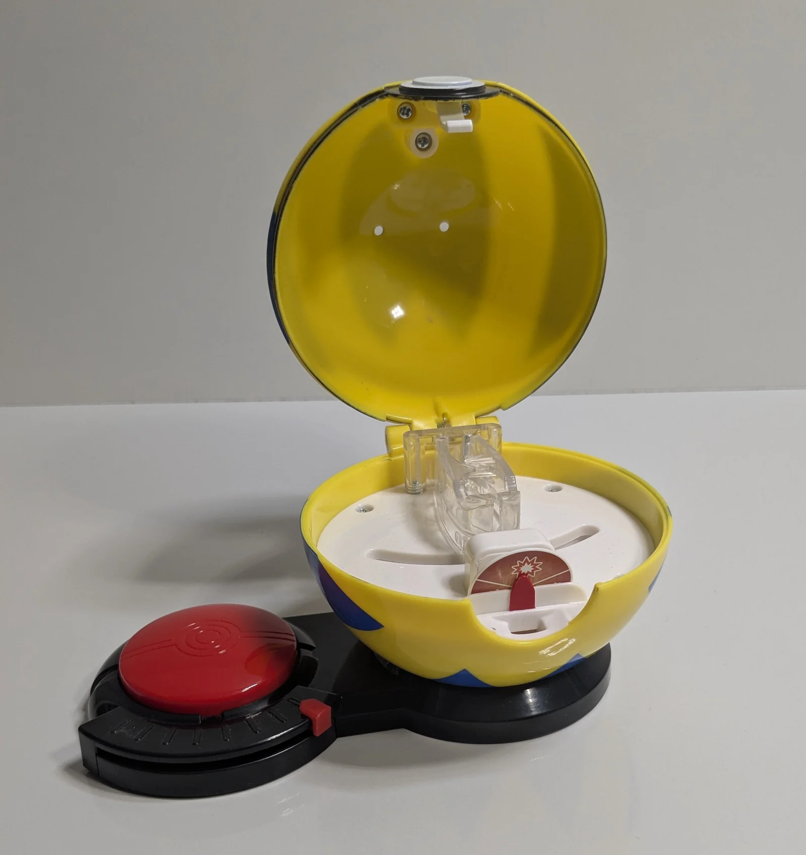 Pokémon Trainer Challenge Pokéball & Ultraball Battle Set Launcher Jazwares 2021