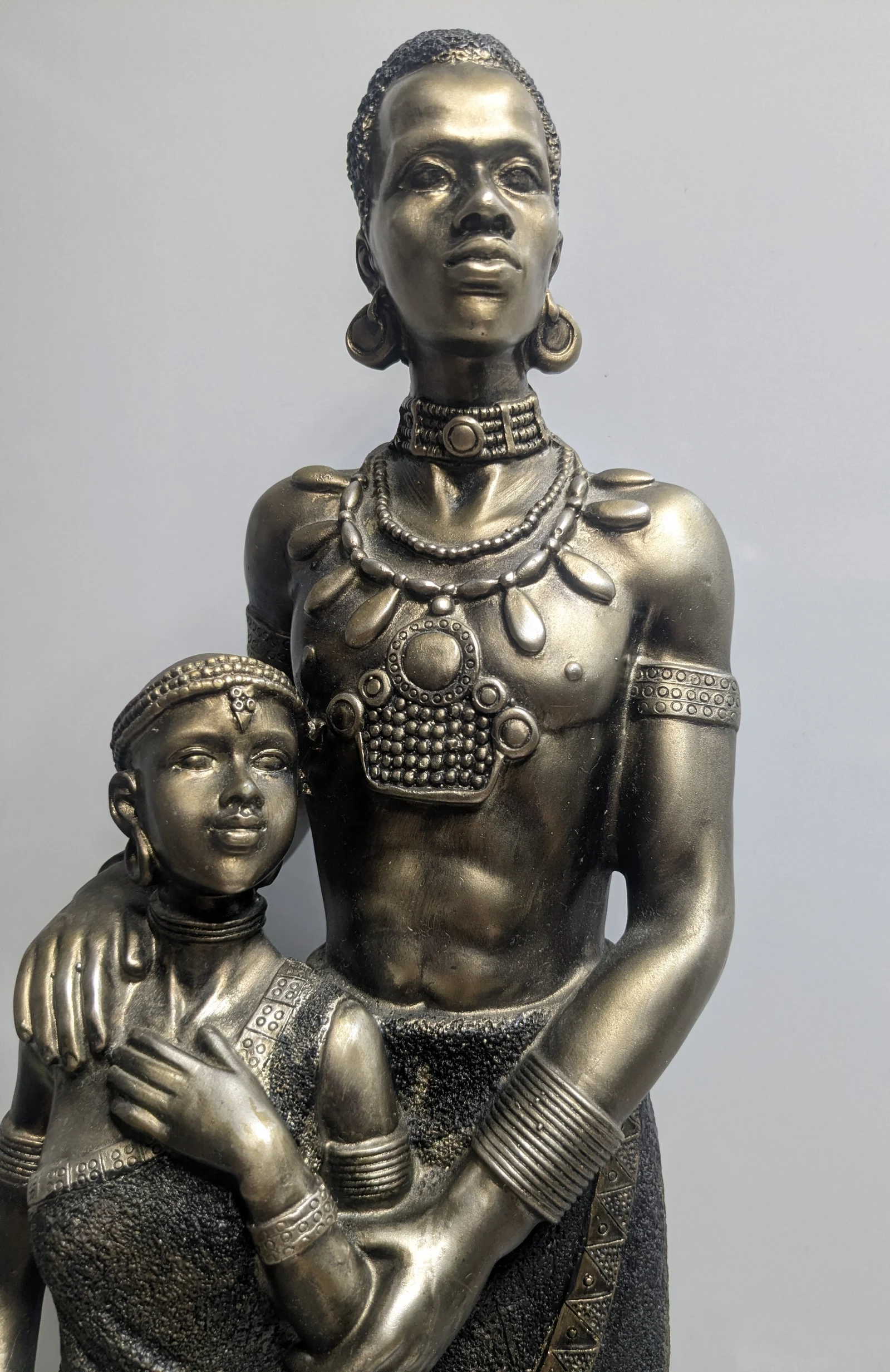 Afrikanische Familie Figur 51cm Bronze Optik Skulptur Vater Tochter Deko Staue