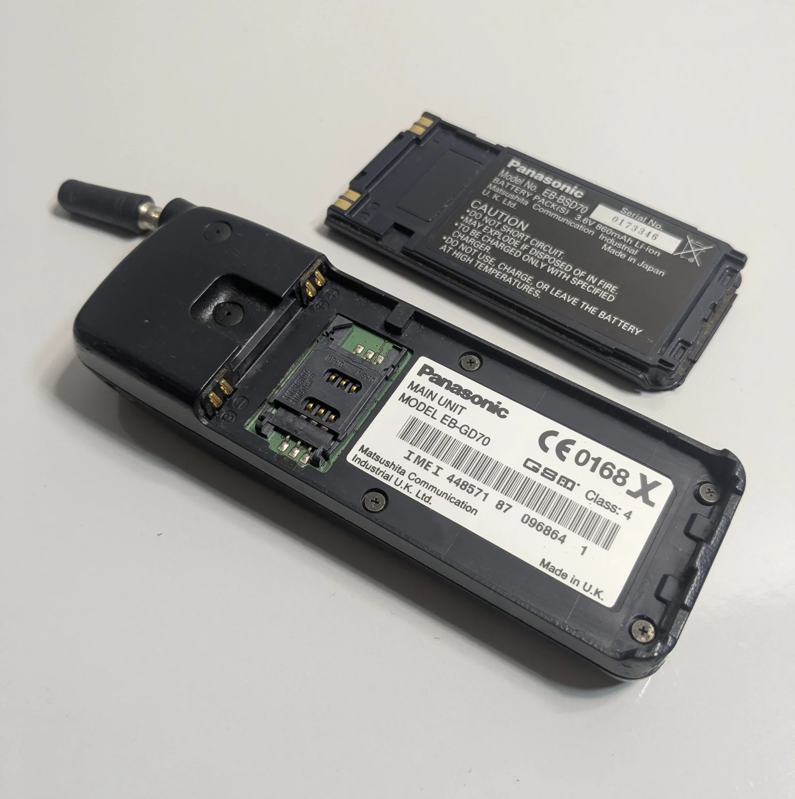 Panasonic EB-GD70 Handy Vintage GSM Mobiltelefon Defekt Bastler mit Netzteil